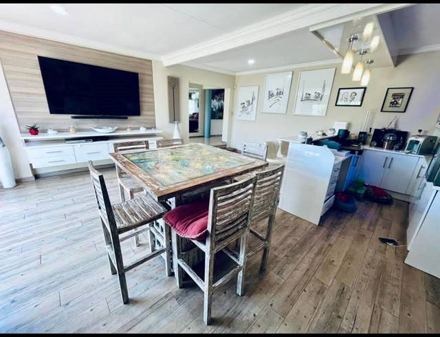 3 BEDROOM FREESTANDING FOR SALE IN BIRCHLEIGH
